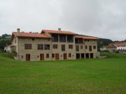 Se vende Hotel con encanto en el Valle de Carranza (Vizcaya)