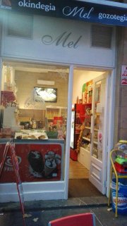 traspaso tienda de txutxes y pan