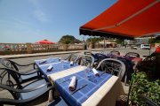 Se traspasa restaurante en primera línea de mar
