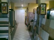 Se vende comercio al por mayor de azulejos