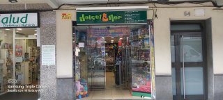 Local comercial en venta – 65 m² en primera línea