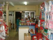 se traspasa tienda de alimentación y locutorio