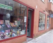 libreria-papelería funcionando