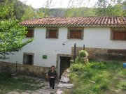 Minicentral hidroelectrica con casa de  turismo rural