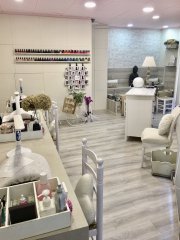 Traspaso Centro manicura y pedicura