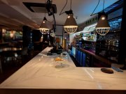 Restaurante C3 con terraza de 6 mesas a pocos metros de la plaza de Francesc Maciá