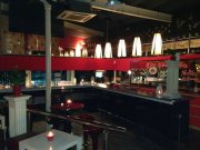 cute bar on sale in Diagonal. It´s a cockteleria but it can also be used as an ordinary bar during the day.