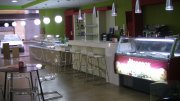 restaurante junto a paseo maritimo