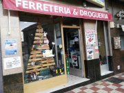 Traspaso Ferretería con 50 años en funcionamiento